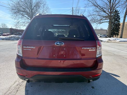 Used 2010 Subaru Forester 2.5X Premium image 6