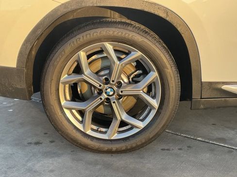 Used 2025 BMW X4 xDrive30i image 5