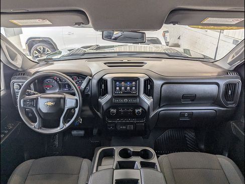 Used 2022 Chevrolet Silverado 2500 Custom w/ Custom Value Package AWD/4WD image 23