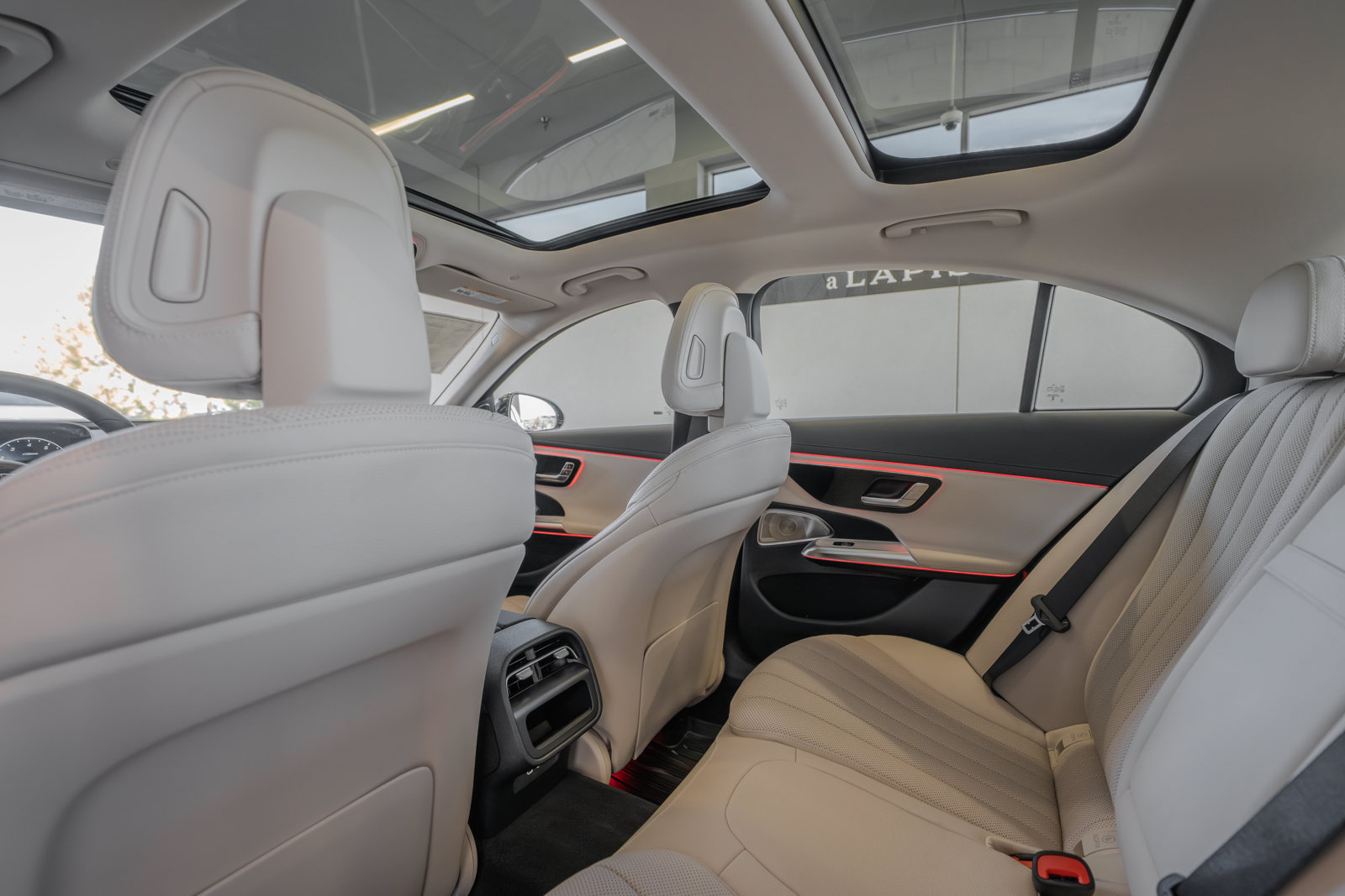 Used 2026 Mercedes-Benz E 450 4MATIC Sedan image 26