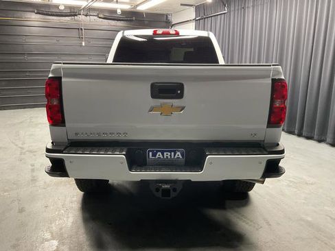 Used 2019 Chevrolet Silverado 2500 LT w/ Custom Sport Edition image 4