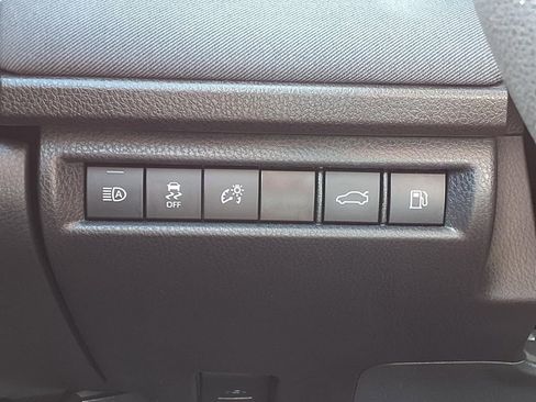 Used 2025 Toyota Camry LE FWD image 19