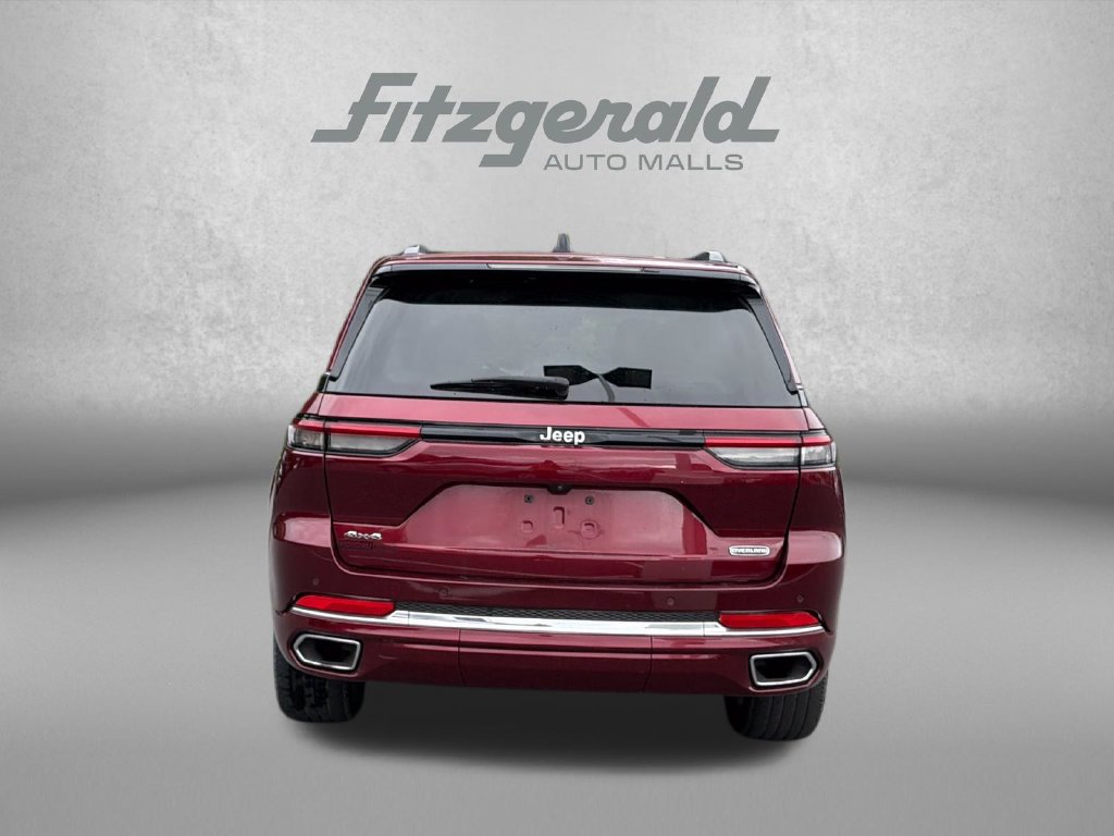 Used 2023 Jeep Grand Cherokee Overland AWD/4WD image 7