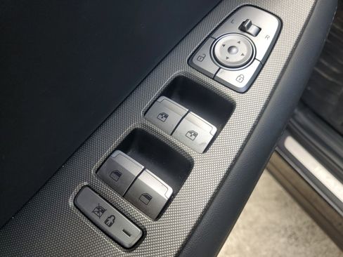 Used 2021 Hyundai Palisade Limited image 21