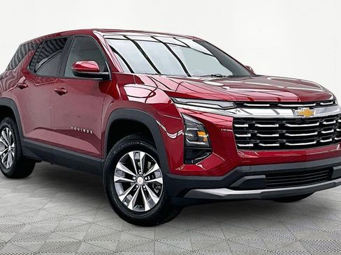 Used 2026 Chevrolet Equinox LT AWD/4WD image 12