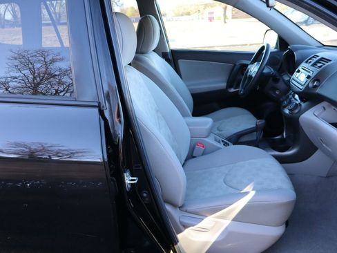 Used 2012 Toyota RAV4 FWD w/ Value Pkg image 22