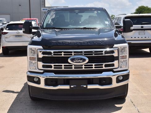 Certified 2026 Ford F250 XLT AWD/4WD image 3