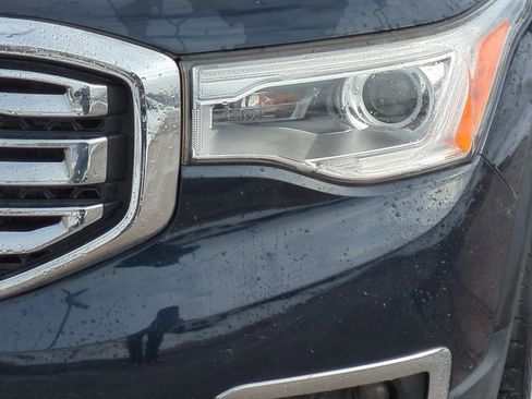 Used 2017 GMC Acadia SLT image 11