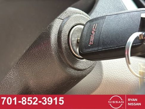 Used 2014 GMC Terrain SLT AWD/4WD image 28
