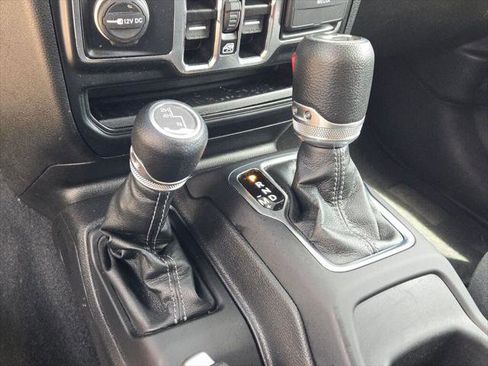 Certified 2024 Jeep Wrangler Unlimited Sport AWD/4WD image 24