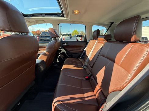 Used 2017 Subaru Forester 2.5i Touring image 18