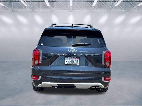 Used 2021 Hyundai Palisade Limited w/ Winter Package FWD image 5