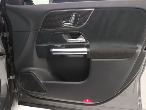 Certified 2022 Mercedes-Benz GLA 250 image 24