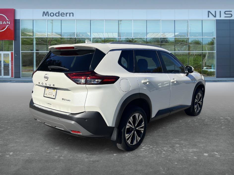 Certified 2023 Nissan Rogue SV w/ SV Premium B Package AWD/4WD image 5