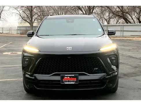 Used 2026 Buick Enclave Sport Touring w/ Power Package image 3