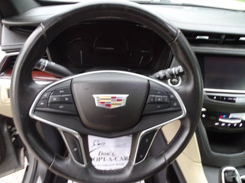 Used 2017 Cadillac XT5 Luxury AWD/4WD image 20