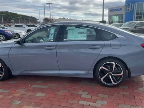 Certified 2022 Honda Accord Sport image 6