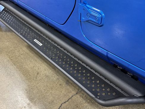 Used 2023 Jeep Wrangler Unlimited Rubicon 4xe w/ Dual Top Group image 20