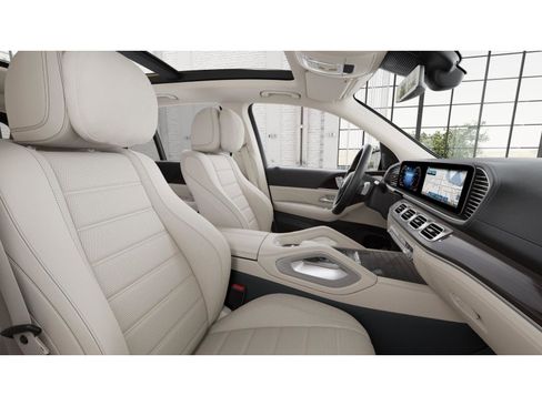 New 2026 Mercedes-Benz GLE 580 4MATIC image 4