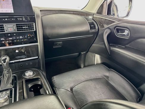 Used 2024 INFINITI QX80 Luxe AWD/4WD image 24