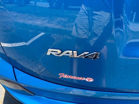 Used 2016 Toyota RAV4 XLE AWD/4WD image 14