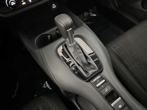Used 2024 Honda HR-V LX image 20