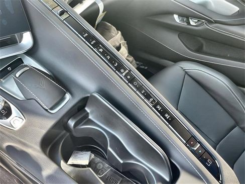 Used 2025 Chevrolet Corvette Stingray Convertible w/ 1LT image 10