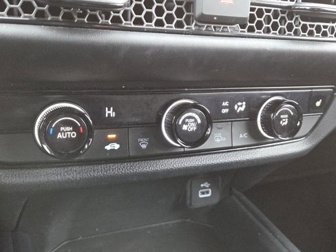 Used 2023 Honda HR-V Sport image 31