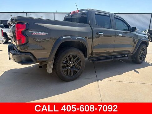 Used 2025 Chevrolet Colorado Trail Boss AWD/4WD image 3