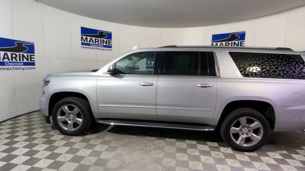 Used 2020 Chevrolet Suburban Premier RWD image 7
