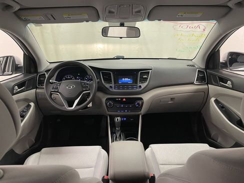 Used 2018 Hyundai Tucson SE image 21