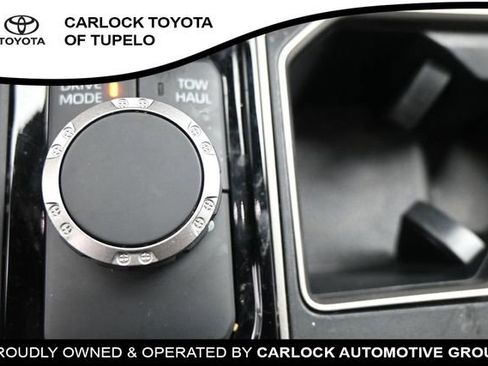 Used 2024 Toyota Tundra Limited AWD/4WD image 18