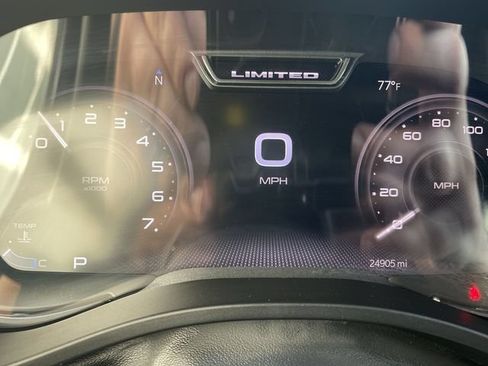 Used 2024 RAM 1500 Limited AWD/4WD image 15
