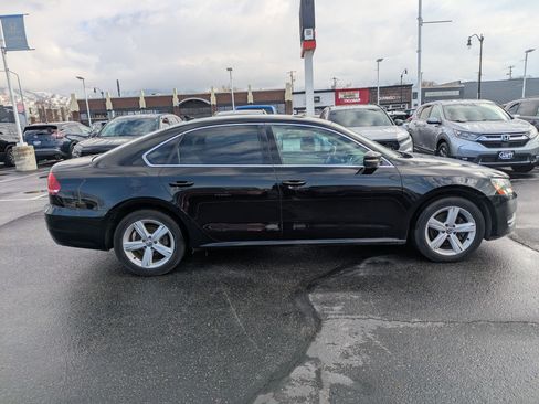 Used 2014 Volkswagen Passat 1.8T SE image 2