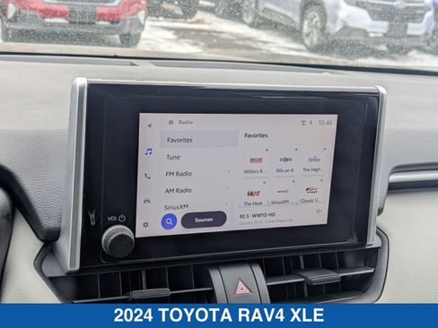 Used 2024 Toyota RAV4 XLE w/ Convenience Package image 24