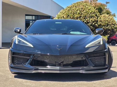 Used 2020 Chevrolet Corvette Stingray Preferred Cpe w/ 2LT Preferred Equipment Group RWD image 2