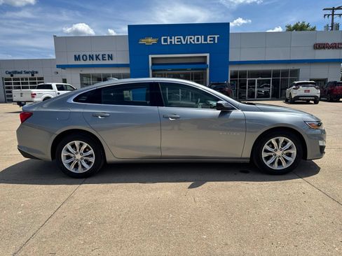 Used 2024 Chevrolet Malibu LT FWD image 2