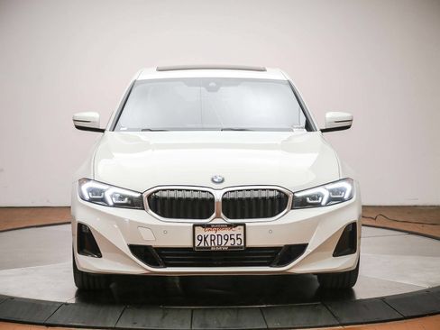 Used 2024 BMW 330i Sedan w/ Convenience Package RWD image 2