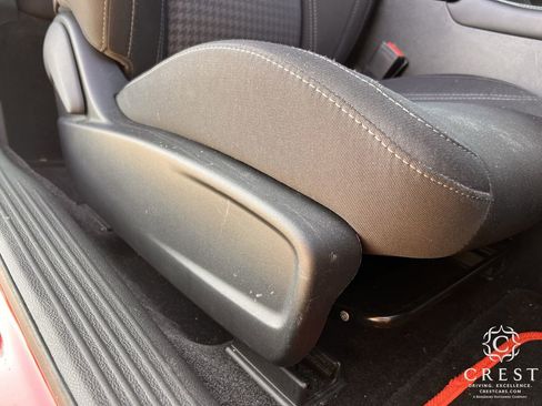 Used 2019 Dodge Challenger SXT w/ Blacktop Package image 22