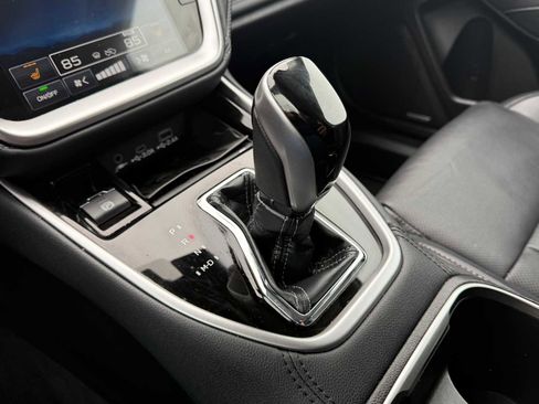 Certified 2023 Subaru Outback Limited image 31