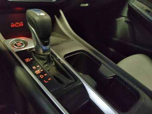 Used 2021 Nissan Sentra SV FWD image 26