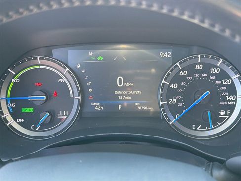 Used 2021 Toyota Highlander Platinum image 27