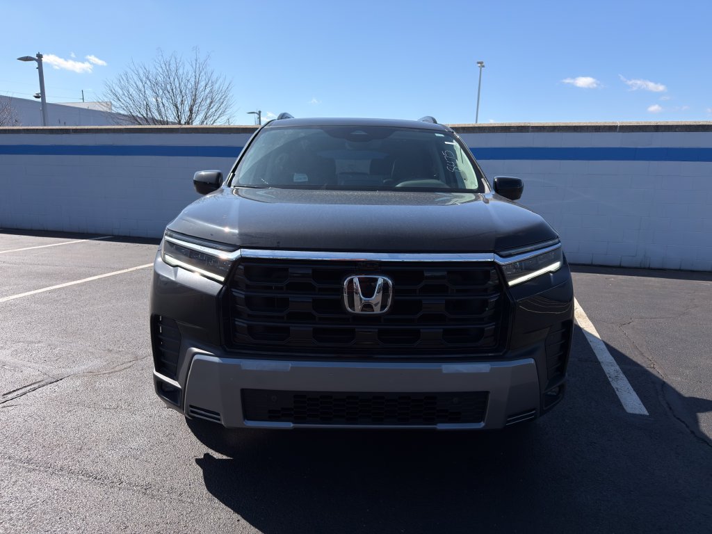 New 2026 Honda Pilot Touring image 8