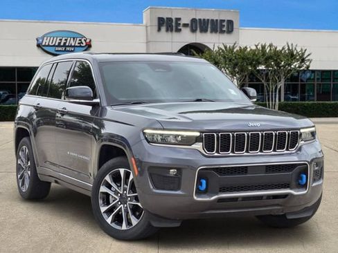 Certified 2022 Jeep Grand Cherokee Overland AWD/4WD image 1