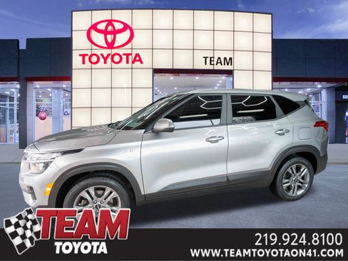 Used 2023 Kia Seltos LX image 1