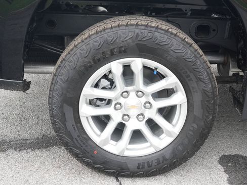 New 2026 Chevrolet Silverado 1500 LT w/ Z71 Off-Road Package AWD/4WD image 12