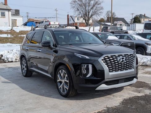 Used 2021 Hyundai Palisade SEL w/ Convenience Package image 3