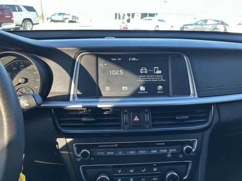Used 2020 Kia Optima LX image 38
