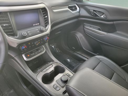 Used 2023 GMC Acadia SLT w/ Elevation Edition image 36