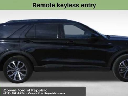 Used 2025 Ford Explorer ST-Line image 4